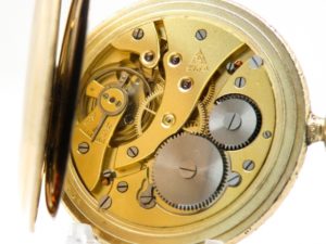 Stunning Art Deco Motif Gentlemen’s Hunter Case Pocket Watch Beautifully Engraved with a High Quality Swiss Mechanical Movement