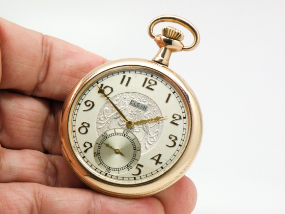 Pristine Elgin Pocket Watch The Gentlemen’s Dress Pocket Watch of the ...