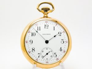 Antique Waltham Pocket Watch Model 625 The Gentlemen’s Dress Pocket Watch Housed in a Dauber Yellow Gold Fill Case circa 1907