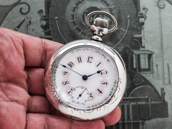Elgin Gentlemen's Dress Pocket Watch - Cased in Sterling Silver and Faced with this Stunning Dress Dial